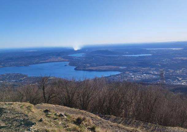 Incendio boschivo Sesona, Sesto Calende e Vergiate