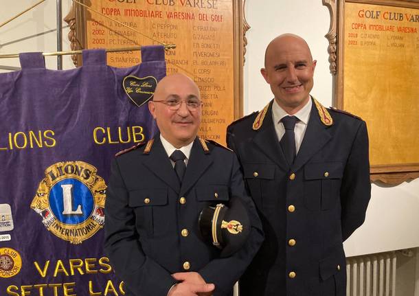 Lions Club Varese Prealpi premia Antonello Santoni