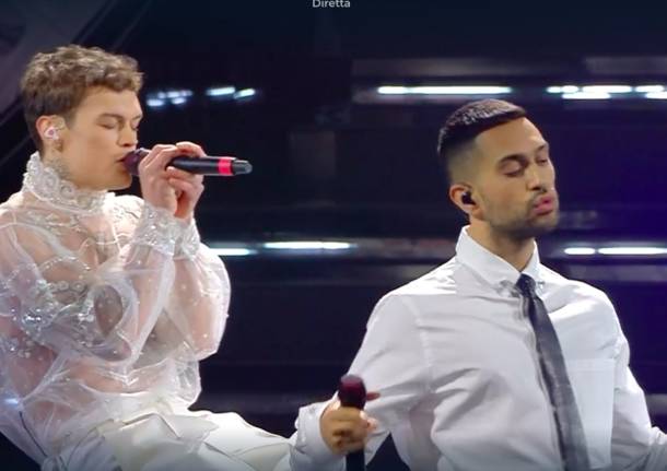 Mahmood e blanco alla finale di sanremo