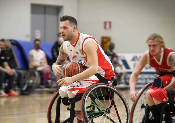 pedretti basket in carrozzina handicap sport varese