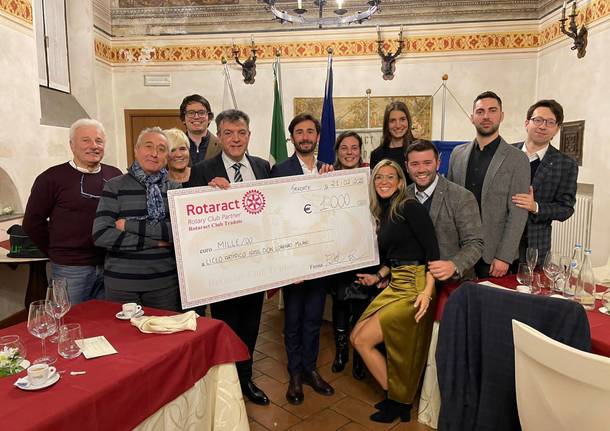 Rotary e rotaract tradate per il liceo artistico don MIlani