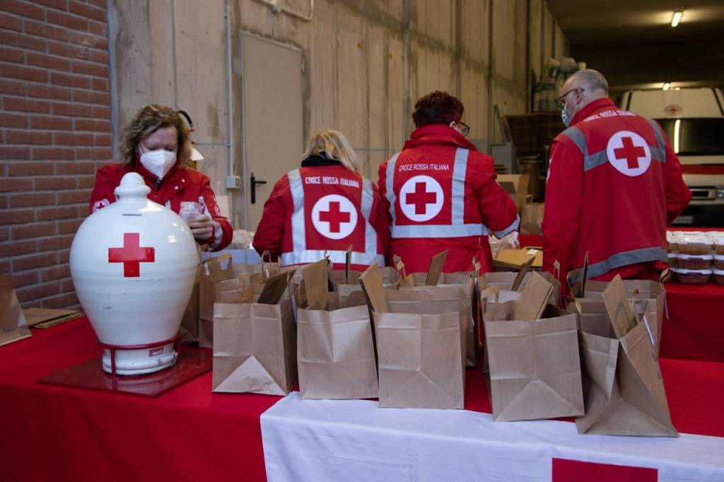 Successo per la cena d’asporto della CRI Varese