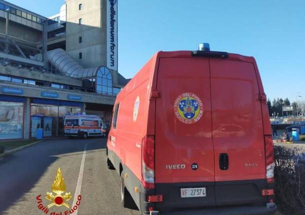 vigili del fuoco piscina di assago