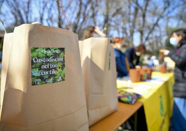 2.500 custodi hanno ritirato la piantina di Forestami