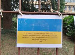 Bandiere dell'Ucraina all'ITET "F. Daverio - N. Casula - P.L. Nervi"