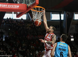 Openjobmetis Varese - Vanoli Cremona 90-78