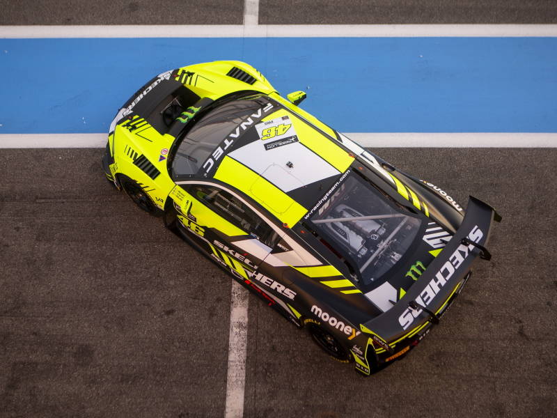 La nuova vita da pilota (di auto) di Valentino Rossi