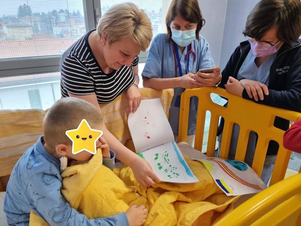 I disegni dei bambini di Castronno per i piccoli ucraini dell’ospedale del Ponte