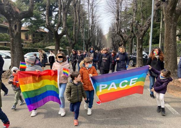 Corteo per la pace a Gallarate 