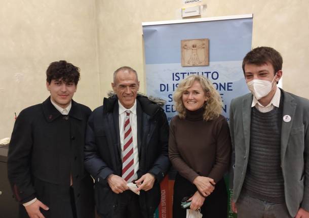 Cottarelli all'Istituto Stein di Gavirate