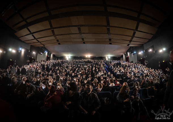 Davide Van de Sfroos al teatro di Varese 