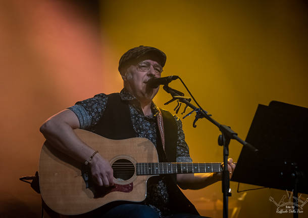 Davide Van de Sfroos al teatro di Varese 