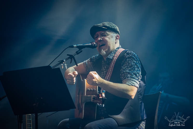 Davide Van de Sfroos al teatro di Varese 