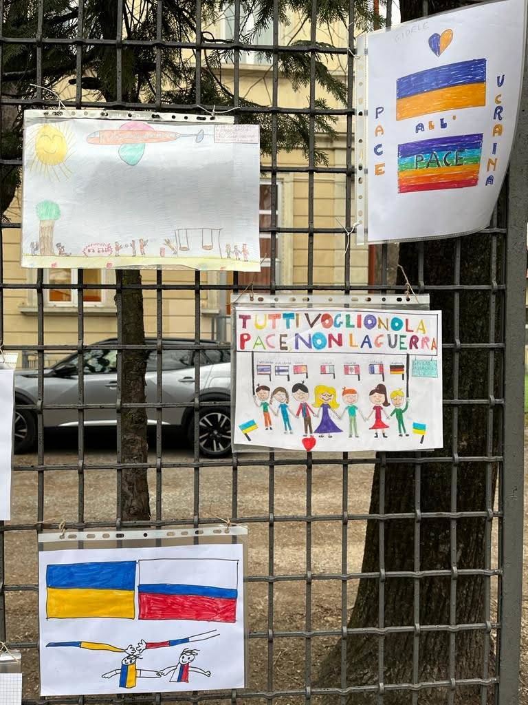 disegni di pace alla primaria morandi varese