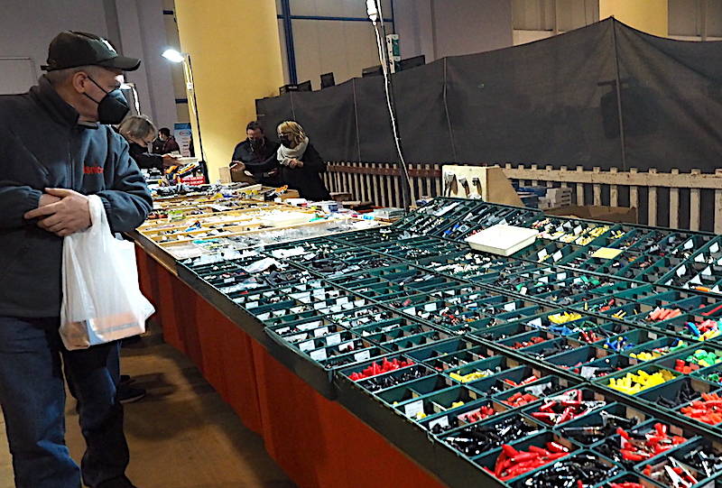 expo elettronica e manualmente