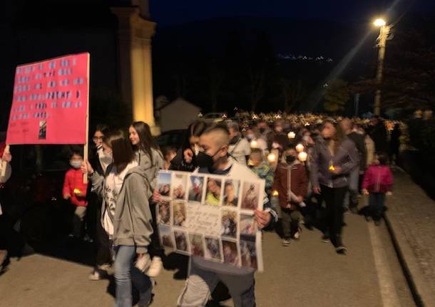 fiaccolata vittime mesenzana