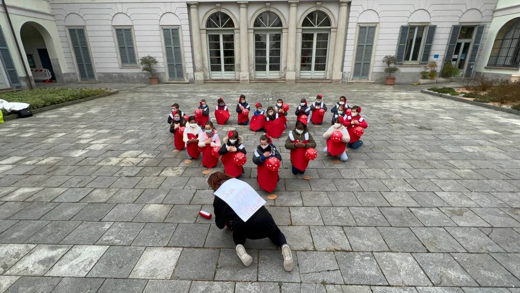 flash mob pace ucraina bambini castellanza