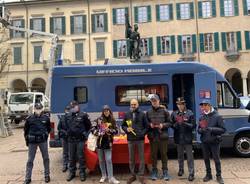 Il camper della Polizia a Varese per la giornata della Donna