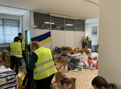 In via maspero a Varese nell’associazione di Ucraini che sta organizzando gli aiuti 