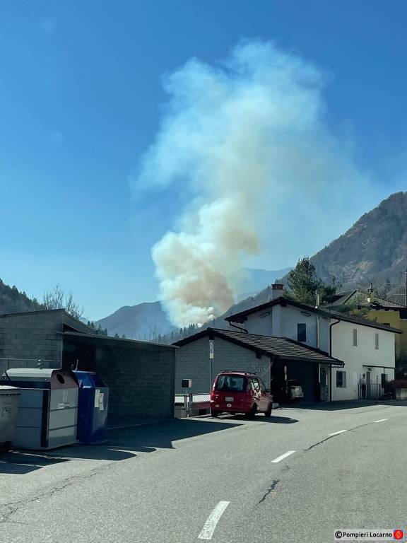 incendio bosco centovalli