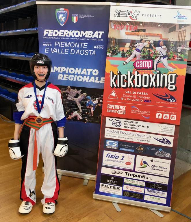 KBA B.Fit Legnano: 13 medaglie al campionato interregionale di kickboxing