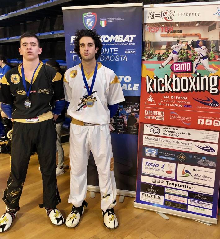 KBA B.Fit Legnano: 13 medaglie al campionato interregionale di kickboxing