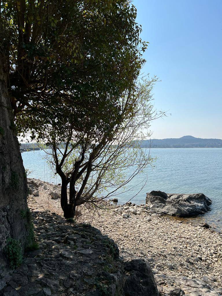 La passeggiata dell'amore di Ispra sul Lago Maggiore 