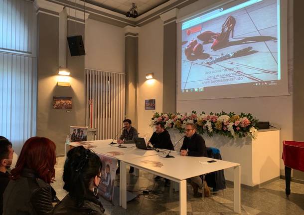 La presentazione di Mele rosse a Domodossola