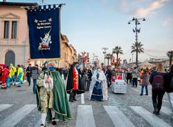 Le maschere di Novara per la prima volta al Carnevale di Viareggio