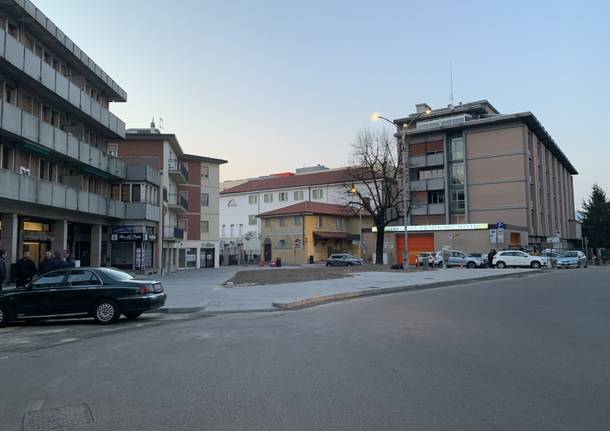 Piazza Biroldi di nuovo libera