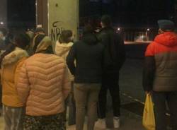 Soccorritori in azione in piazza Mochetti a Legnano