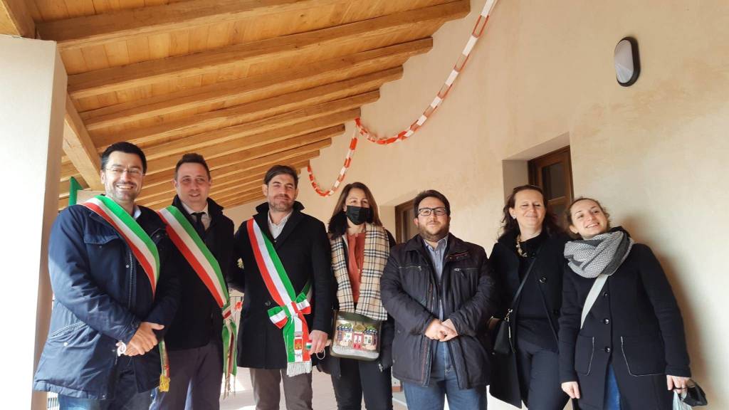 Taglio del nastro per la Cascina Pagana a Rescaldina