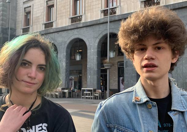 Unione degli Studenti in piazza Monte Grappa nella giornata della Donna