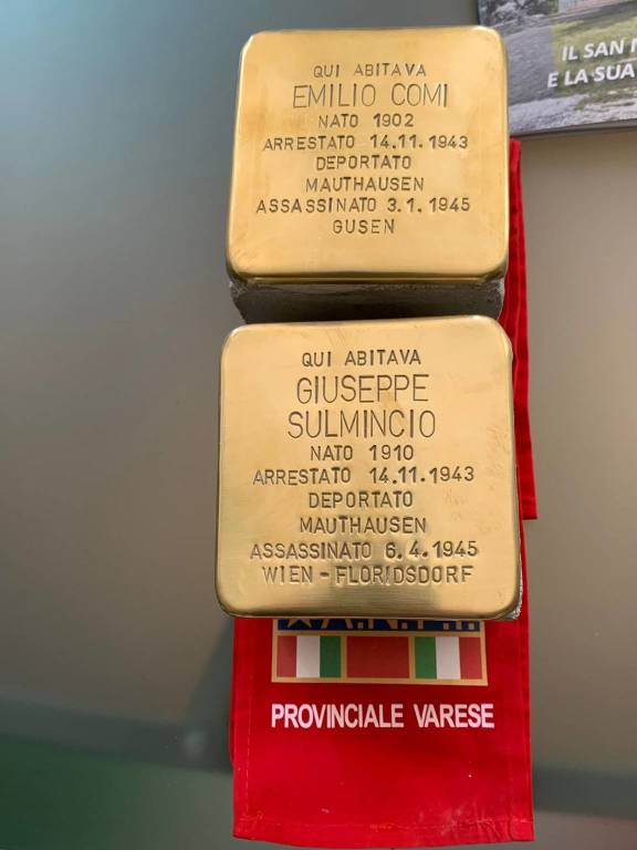 A Induno Olona posate le pietre d'inciampo dedicate a Emilio Como e Giuseppe Sulmincio