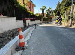Arriva il marciapiede in via Fiume a Varese