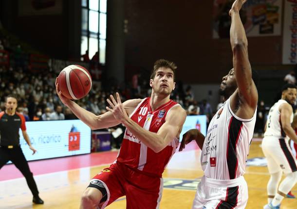 Bertram Tortona  Openjobmetis Varese 