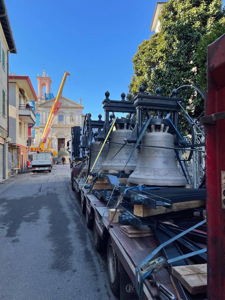 Campane Caronno Varesino (foto Fabio Lovis)