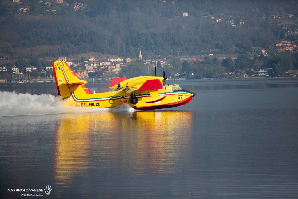 Canadair lago Maggiore 