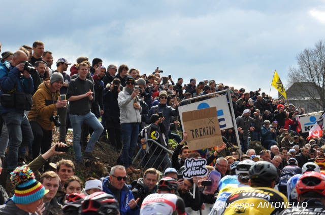 Il leggendario Giro delle Fiandre di ciclismo