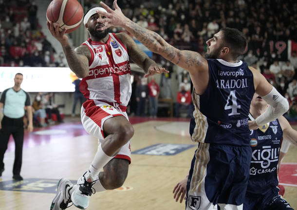 Openjobmetis Varese - Kigili Fortitudo Bologna 101-92