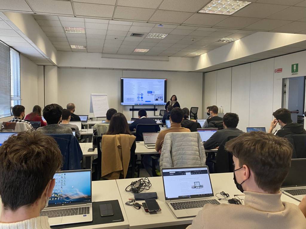 corso iot