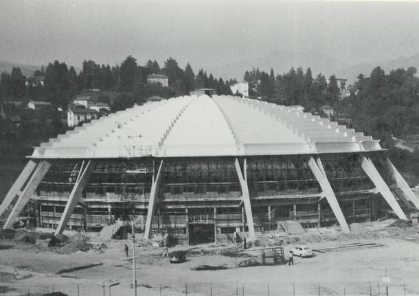 Costruzione palasport palazzetto Masnago Lino oldrini