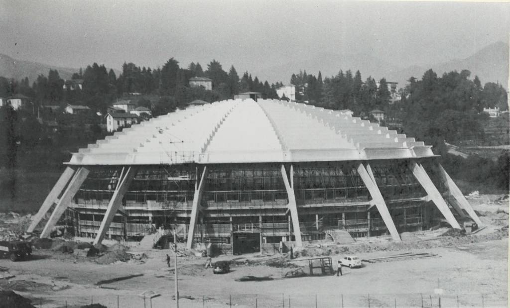 Costruzione palasport palazzetto Masnago Lino oldrini 