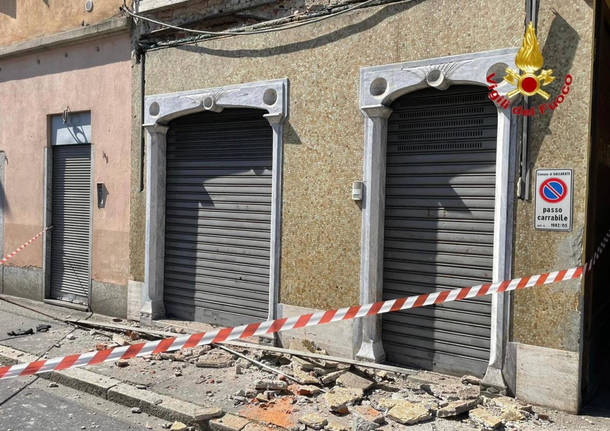 crollo in via Ronchetti - foto dei vigili del fuoco