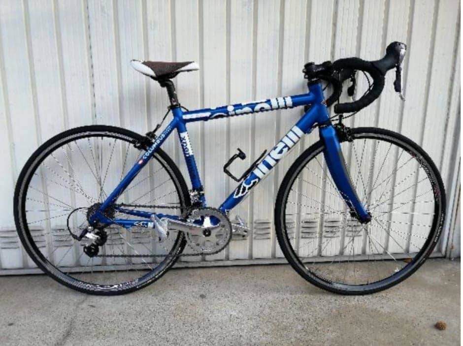 Furto nella sede della società ciclistica Remo Calzolari di Camnago Boscone