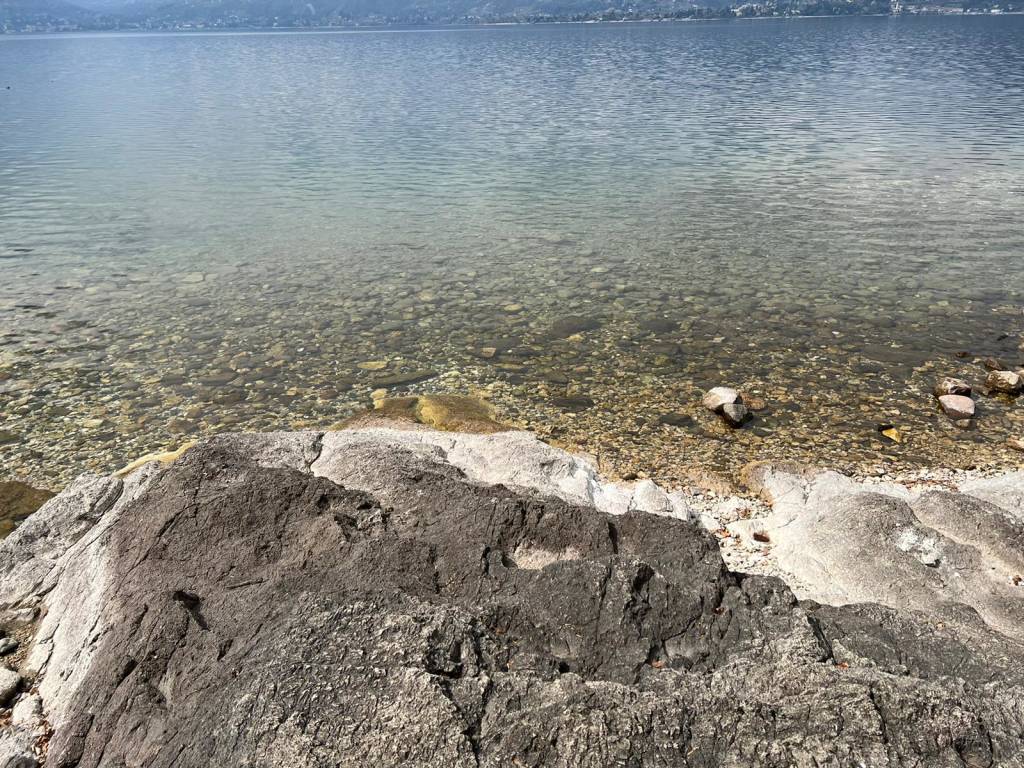 Il Lago Maggiore in siccità a Ispra