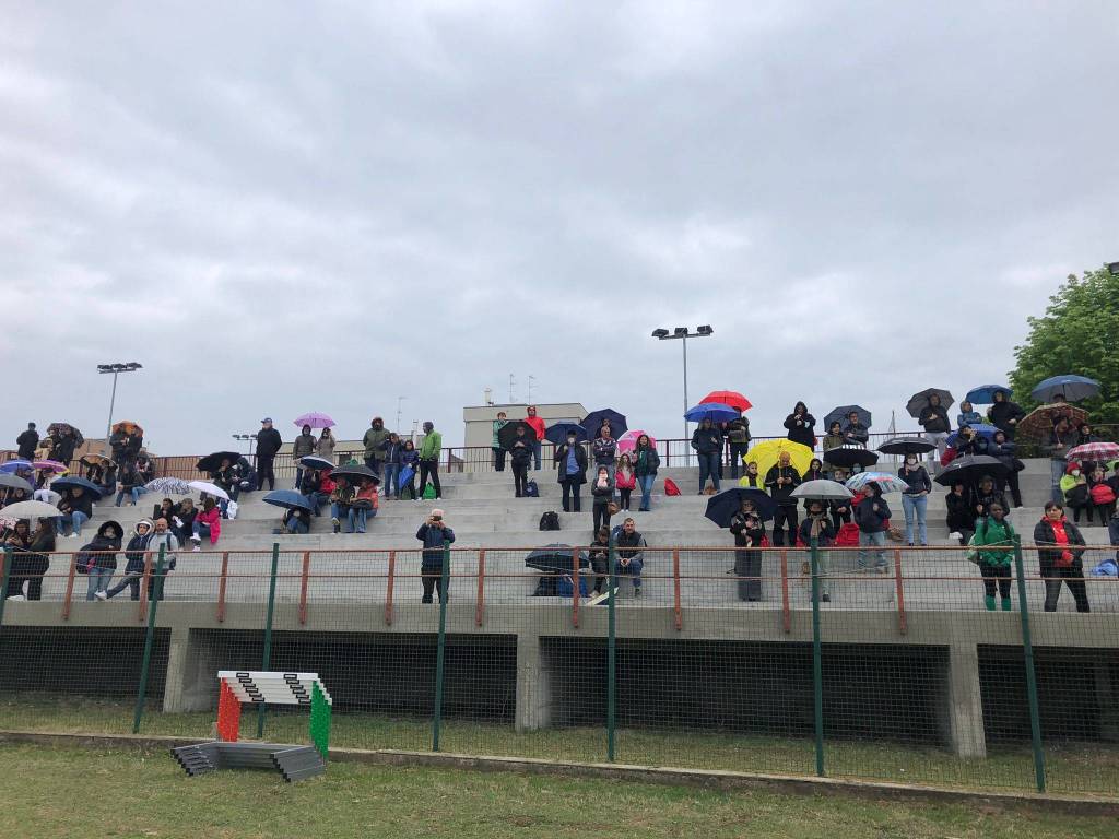 Inaugurata la pista di atletica di via Pace a Legnano 