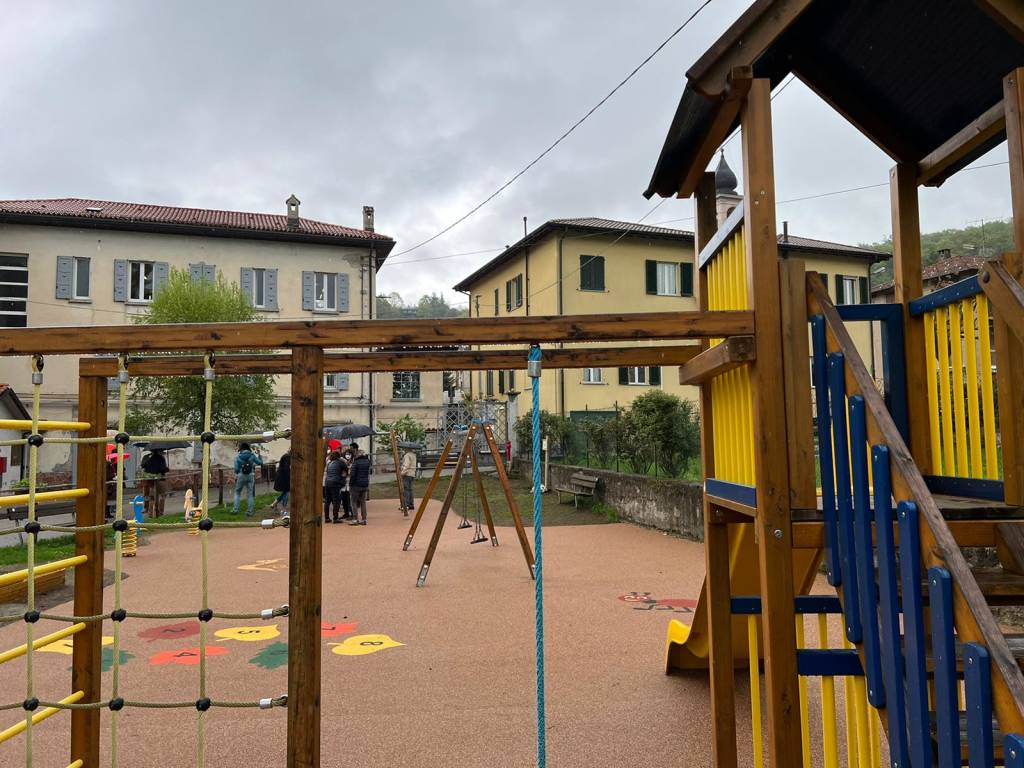 Inaugurato il nuovo parco giochi di Brinzio