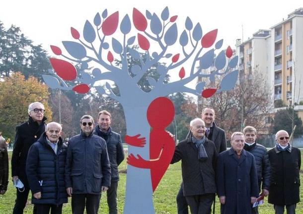 inaugurazione adotta un albero