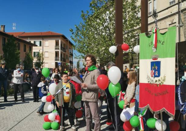Inaugurazione piazza XXV Aprile a Gorla Minore 